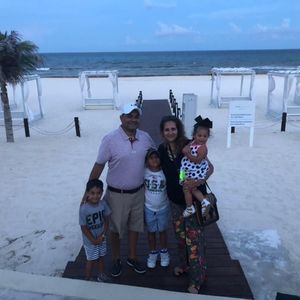 Meet your Posher, Emad